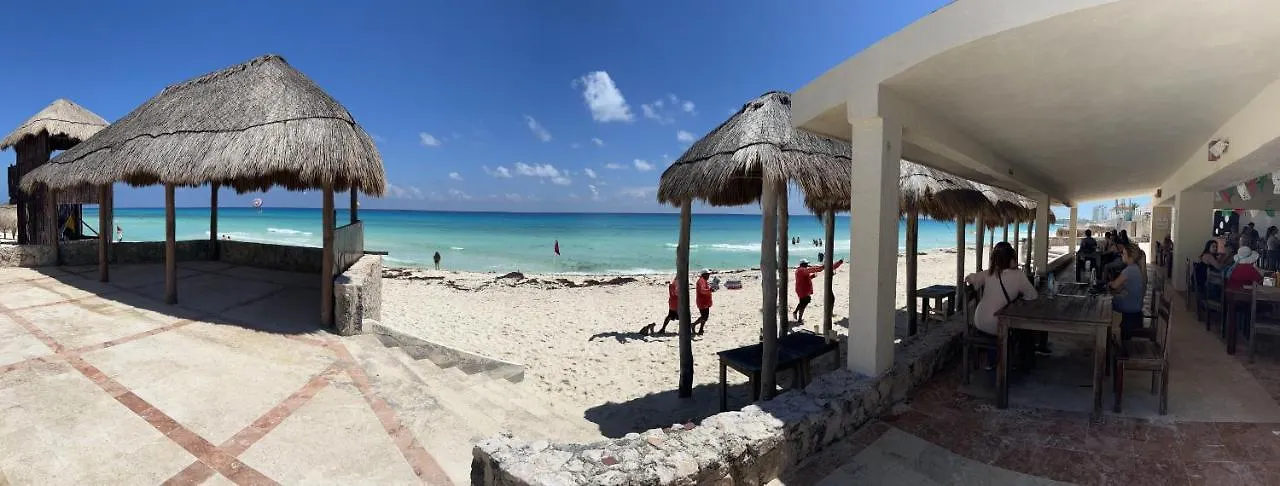 Departamento Hermoso Con Vista Al Mar Cancún 0*,